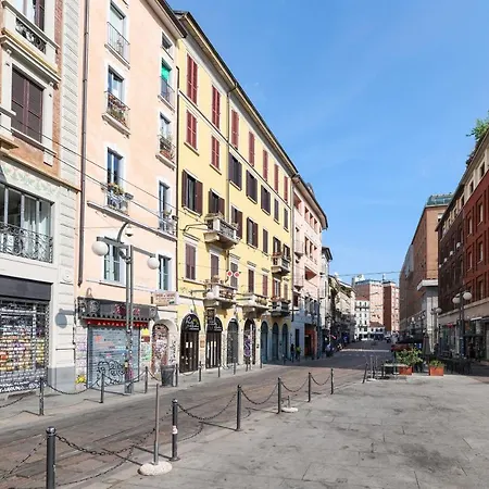 Primopiano - Colonne 18 Milán