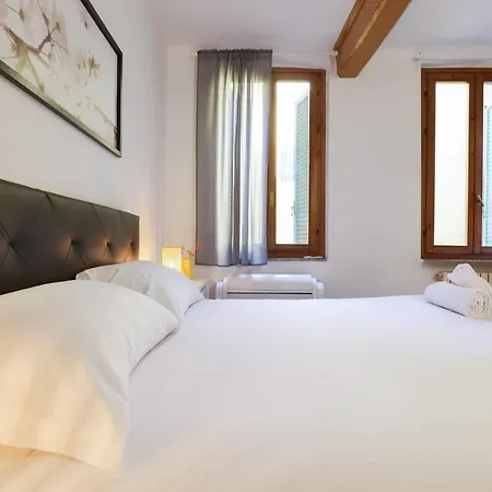 Apartmán Primopiano - Colonne 18 *