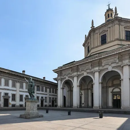 Primopiano - Colonne C * Milano